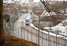 Tense Estonia-Russia Border: NATO Fortifies Against Potential Russian Incursion