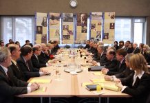 New START Treaty Expires, Raising Fears of a New Global Nuclear Arms Race